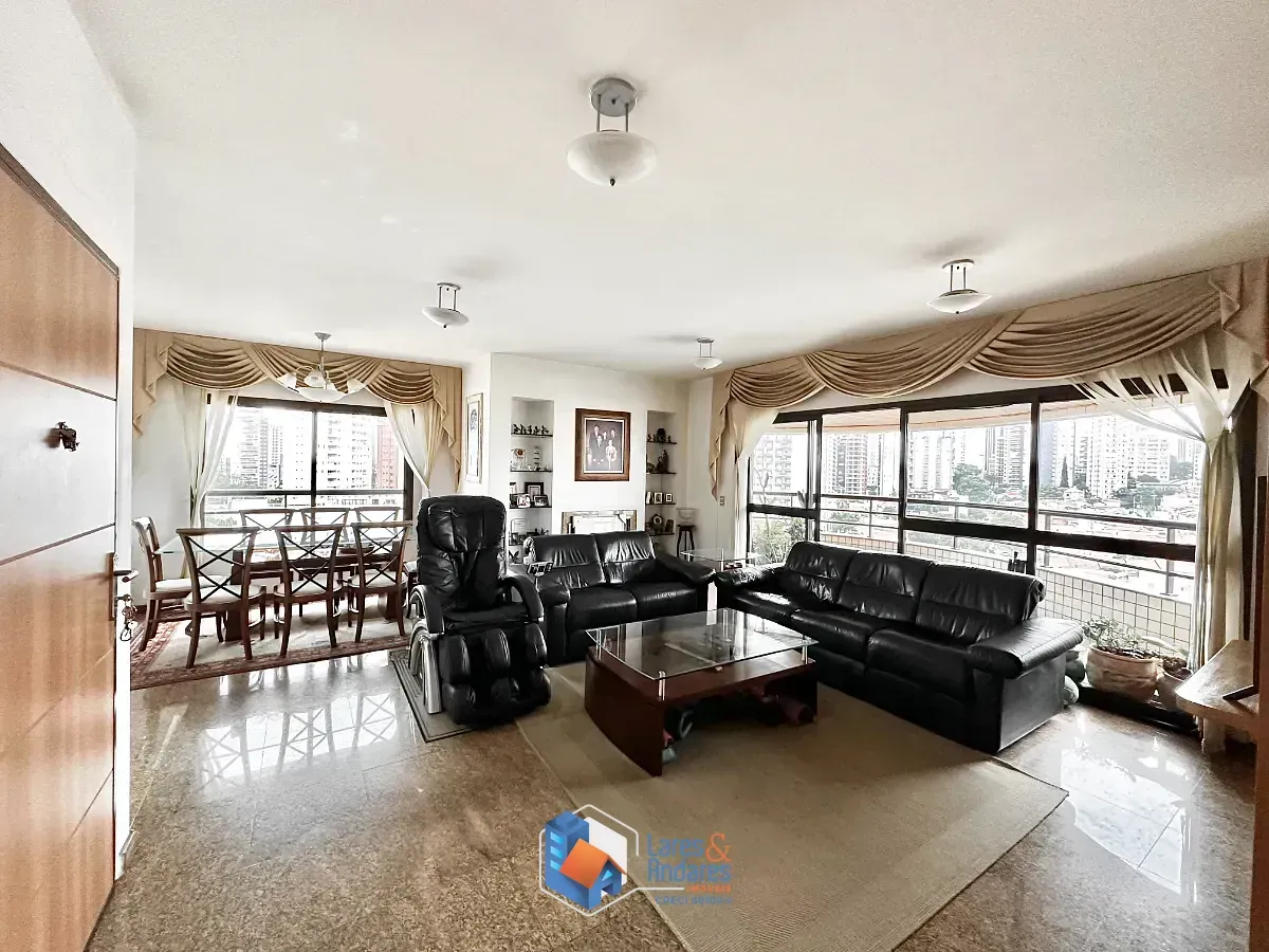 Foto do imóvel Apartamento para venda em Vila Mariana com 4 quartos, sendo 2 suítes, 177m² em Avenida Engenheiro Luiz Gomes Cardim Sangirardi