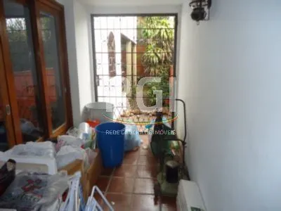 Imagem Casa para Venda - 330m², 4 dormitórios, 2 vagas - Glória