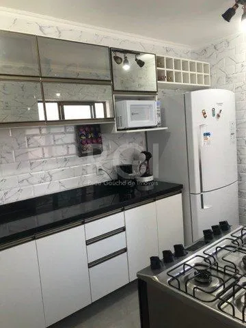Imagem Apartamento para Venda - 82m², 2 dormitórios, sendo 1 suites, 2 vagas - Petrópolis