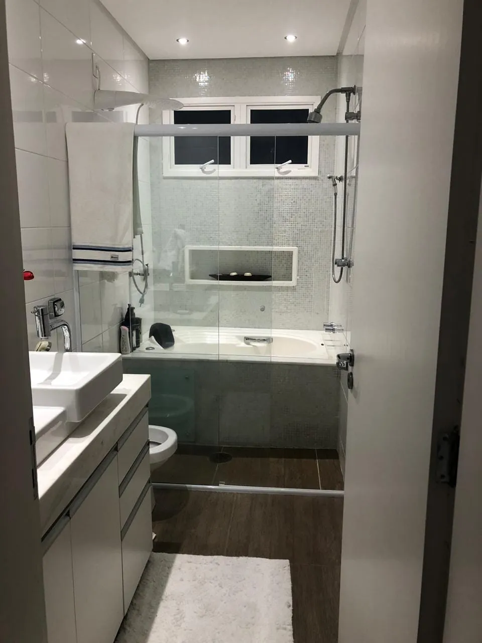 Imagem Casa à venda 4 Quartos, 4 Suites, 4 Vagas, 418M², Taubaté Village, Taubaté - SP | Condominio Taubaté Village