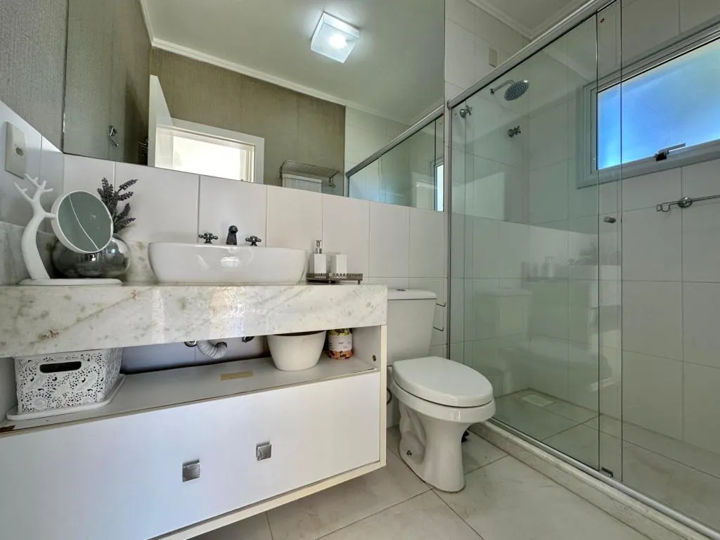 Imagem Casa em Condominio 3 Dormitórios - Bairro Dubai