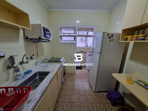 Imagem PITANGUEIRAS- UMA QUADRA DA PRAIA , LOCALIZAÇÃO ESPETACULAR , GARAGEM NO PRÉDIO.