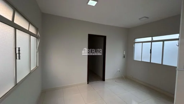 Imagem Apartamento à venda no Condomínio Edifício Vanessa em Uberaba - 3 dormitórios, suíte e garagem coberta