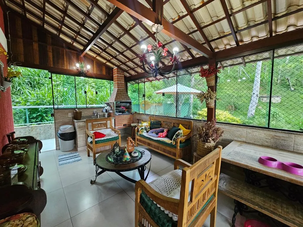 Imagem Casa em Condomínio para Venda em Teresópolis / RJ no bairro Tijuca