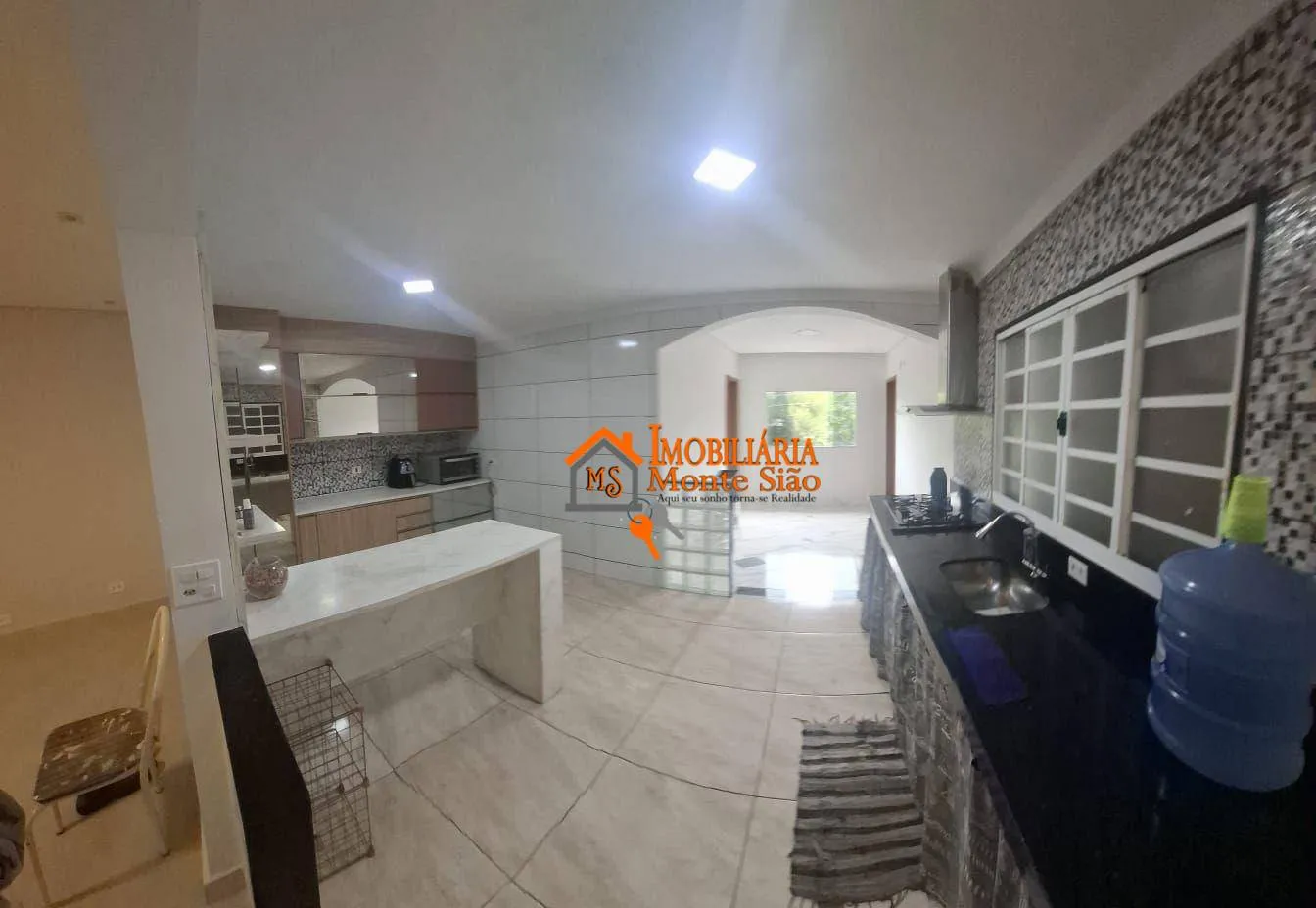 Imagem Casa com 2 dormitórios para alugar, 250 m² por R$ 3.000,00/mês - Parque Mikail - Guarulhos/SP