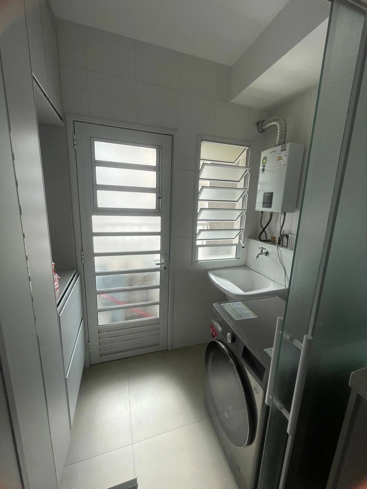 Imagem Lindo Apartamento 2 Dormitórios no Condomínio Vancouver Homes 73M²