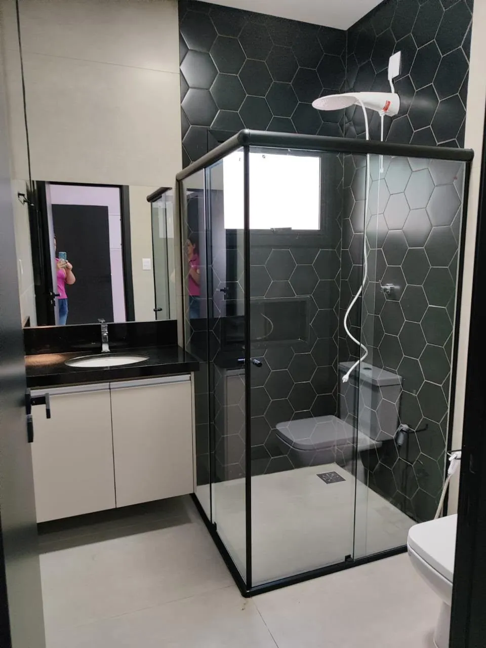 Imagem Casa 3 Quartos sendo 1 Suíte Condomínio Belvedere II Bairro Jardim Imperial