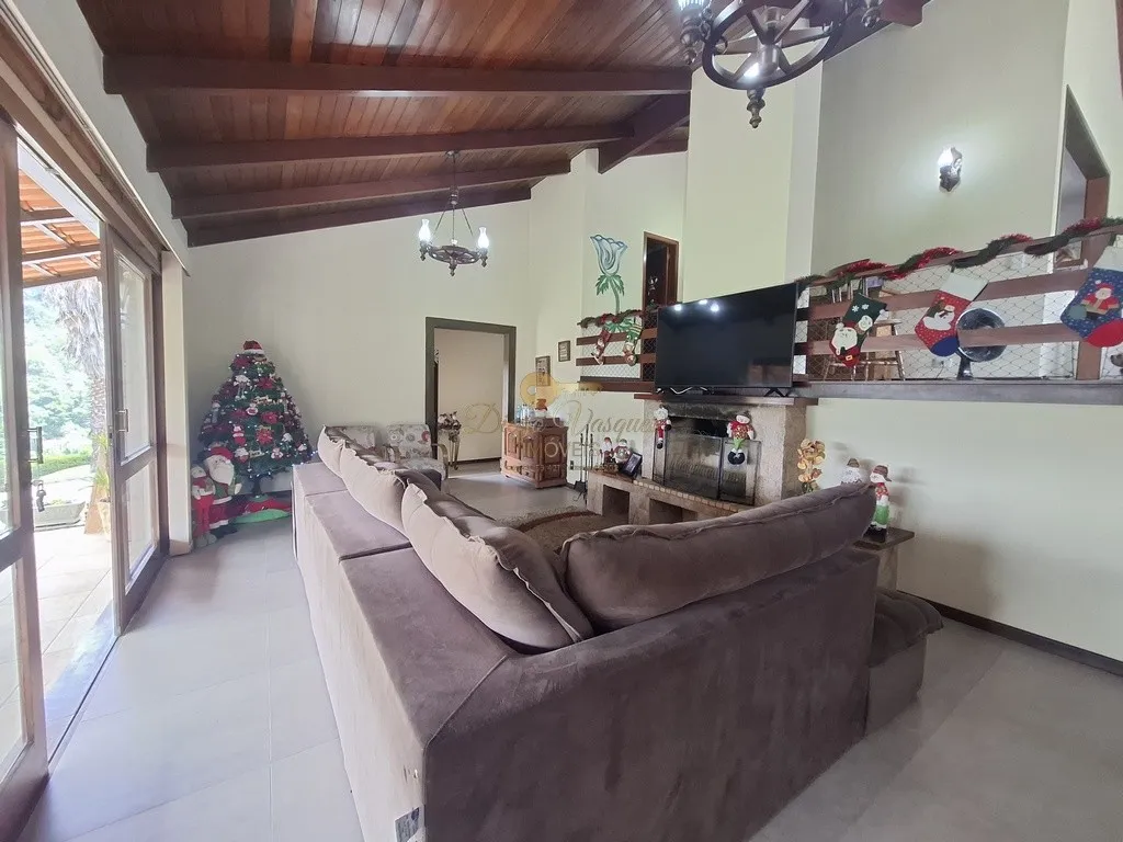 Imagem Casa para Venda em Teresópolis / RJ no bairro Fazendinha