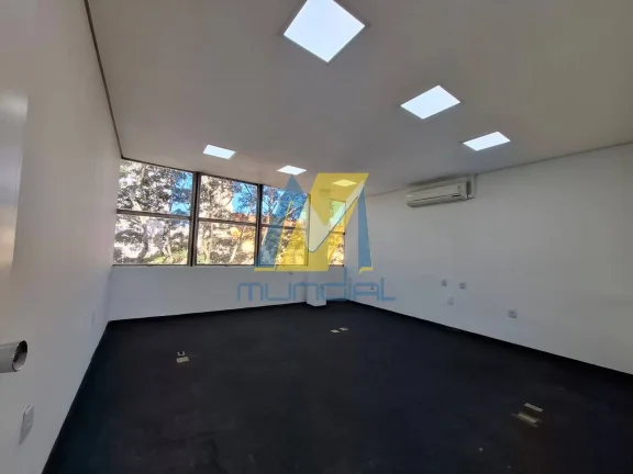 Imagem Prédio Comercial com Elevador | Andares Modulares para Empresas