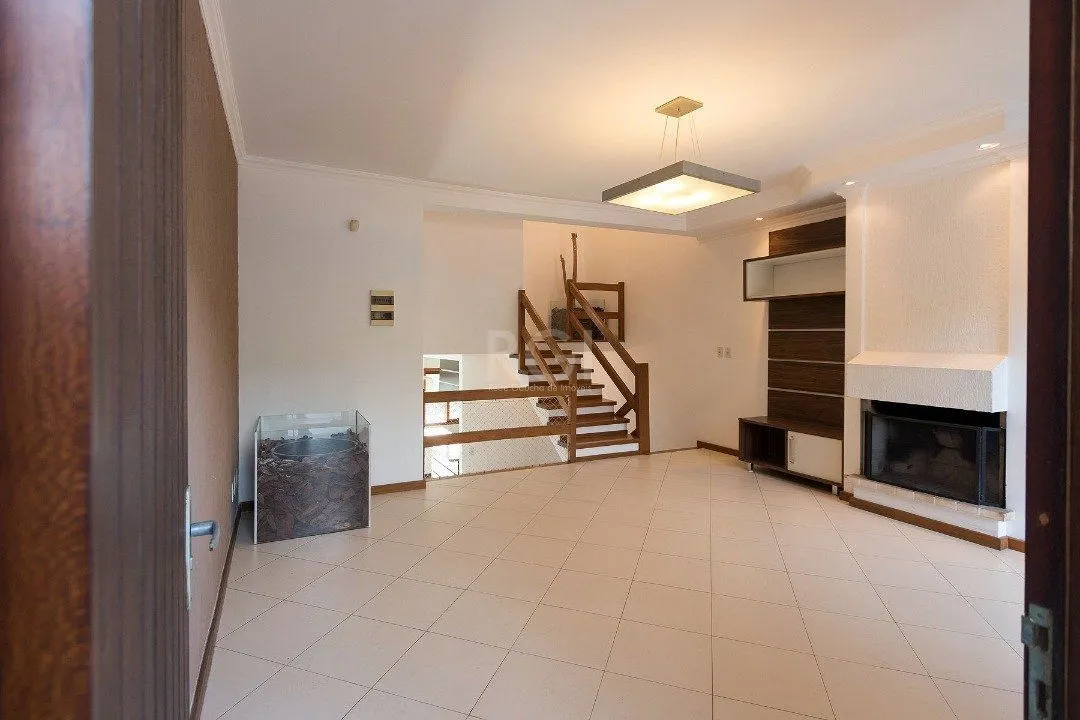 Imagem Casa Condominio para Venda - 262.98m², 3 dormitórios, sendo 1 suites, 2 vagas - Imperial Parque