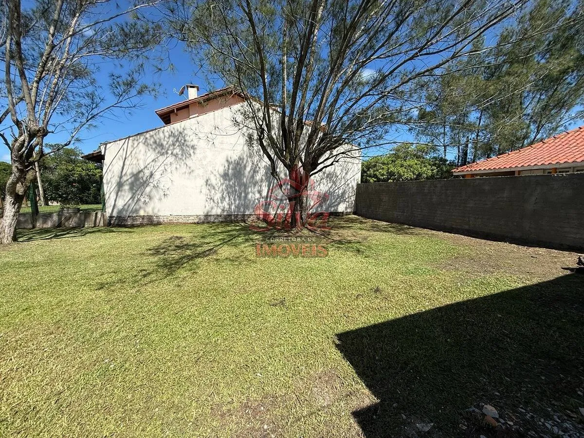 Imagem C1182 | Casa 4 dormitórios com piscina a 200m do mar