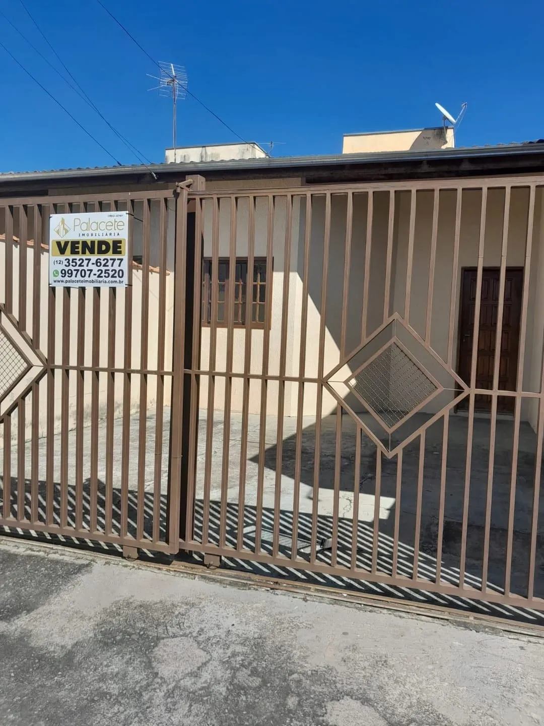Imagem Casa à venda 2 Quartos, 1 Suite, 2 Vagas, 77.7M², Mantiqueira, Pindamonhangaba - SP