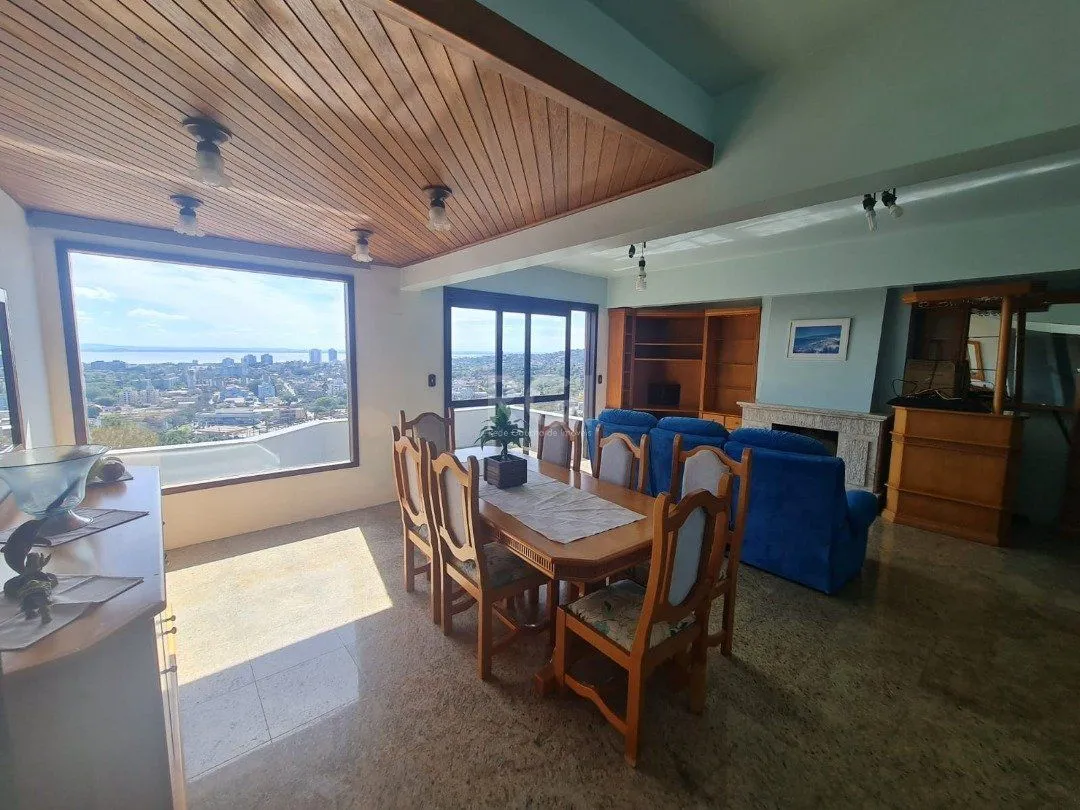 Imagem Casa para Venda - 464m², 5 dormitórios, sendo 4 suites, 4 vagas - Nonoai
