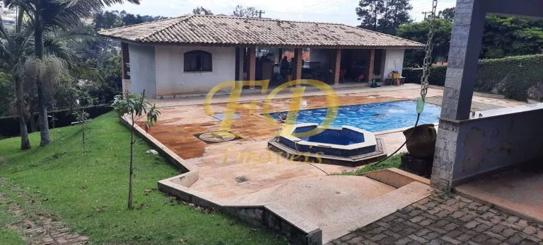 Foto do imóvel Chácara a Venda em Atibaia.