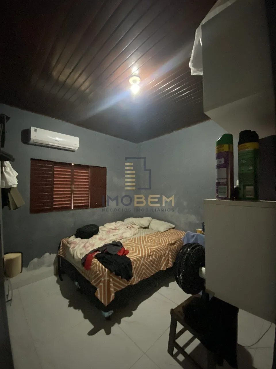Imagem Linda casa disponível para venda no Setor Comercial de Sinop. 

Com 120 m² de área total, esta im...