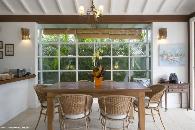 Imagem Imperdível: Casa em condomínio de luxo em Manguinhos, Búzios-RJ, com 4 quartos, 4 suítes e 2 vagas de garagem!