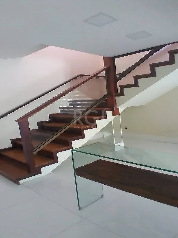 Imagem Sobrado para Venda - 162.4m², 3 dormitórios, sendo 1 suites, 2 vagas - Vila Assunção