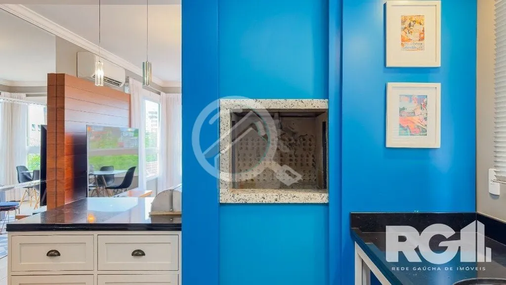 Imagem Apartamento lindamente decorado de 2 suÃ­tes, Lavabo, Churrasqueira e 2 vagas de garagens cobertas Ã...