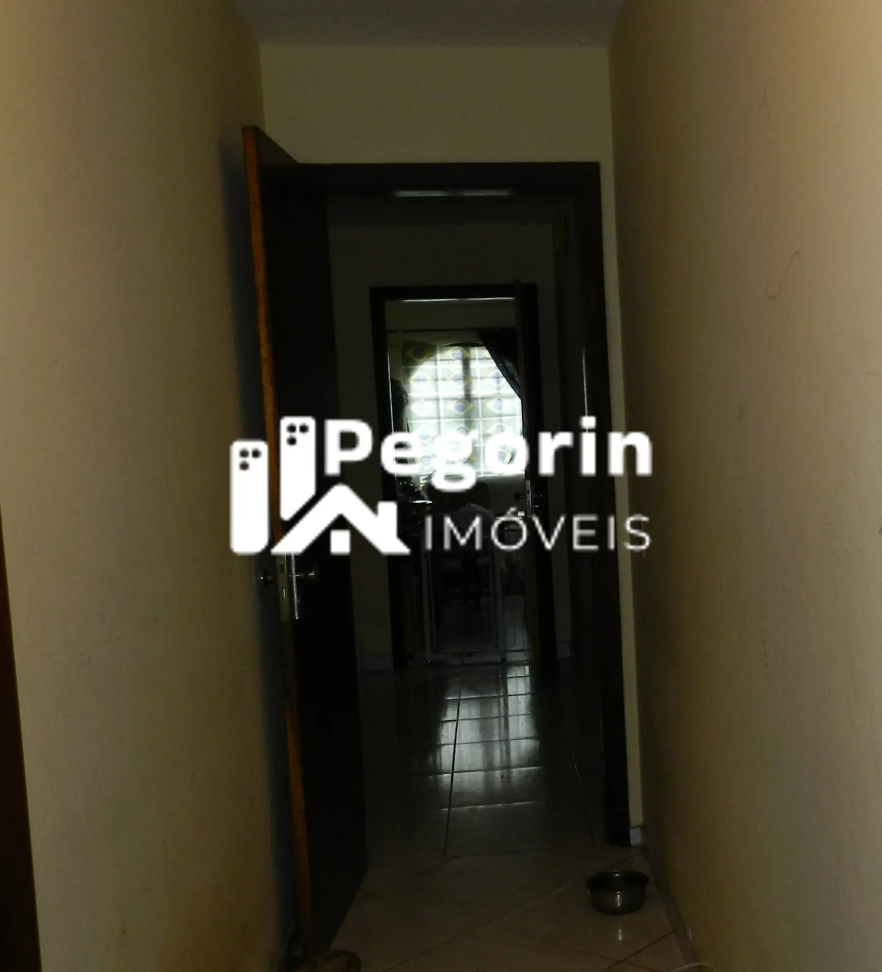 Imagem Casa à venda no Alto Tarumã Curitiba com 4 quartos, 180,00m²