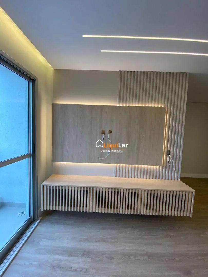 Imagem Apartamento Reformado e Planejado no LIV Cidade Jardim com 3 Quartos, Suíte e Lazer Completo