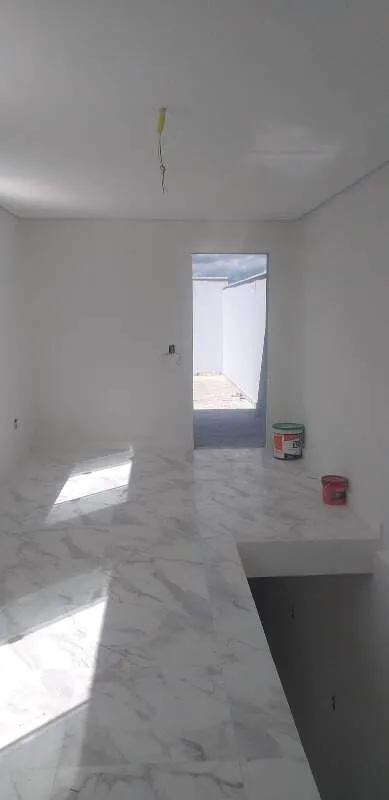 Imagem Casa à venda, 2 quartos, 1 suíte, 2 vagas, Novo Centro - Santa Luzia/MG