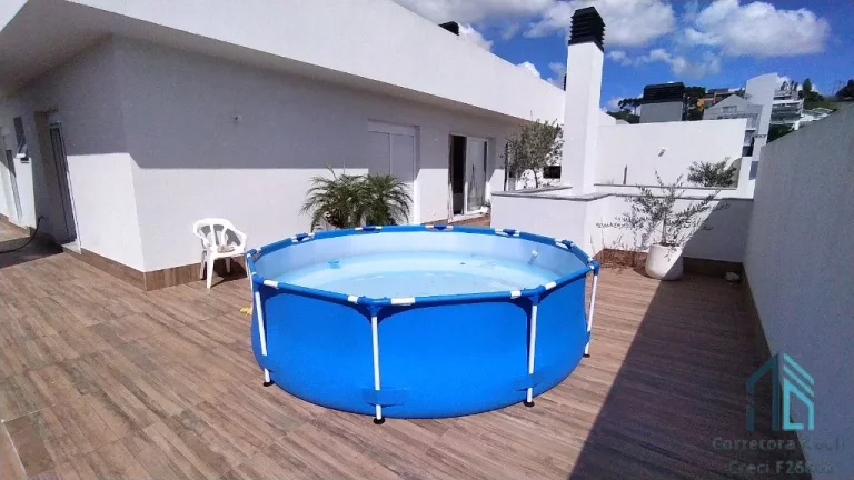 Cobertura, terraço com churrasqueira, 03 quartos c/suíte, 02 vagas em Flores da Cunha RS