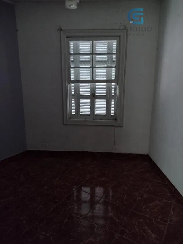 Imagem Alugo sobrado com 05 dormitórios no Gonzaga em Santos