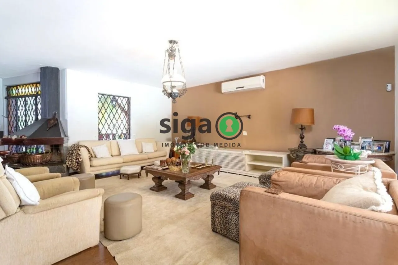 Imagem Casa a venda de 700 metros 6 dormitórios sendo 4 suítes 4 salas 9 vagas no Guedala