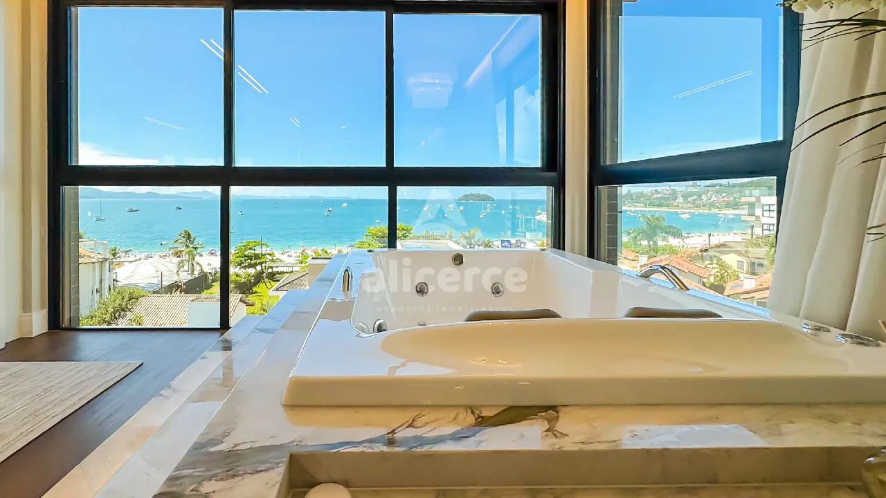 Imagem Apartamento Duplex à venda com 4 quartos 4 suítes, 244,33m² em Jurerê Florianópolis