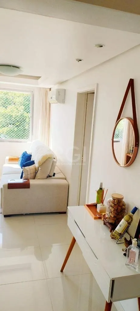 Imagem Apartamento 67m² - 2 dormitórios e 1 vaga de garagem no bairro Teresópolis