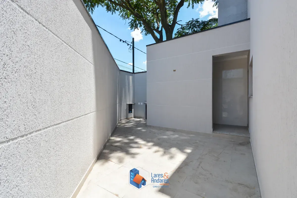 Imagem Sobrado para venda em Vila Gumercindo com 3 quartos, sendo 1 suíte, 180m²