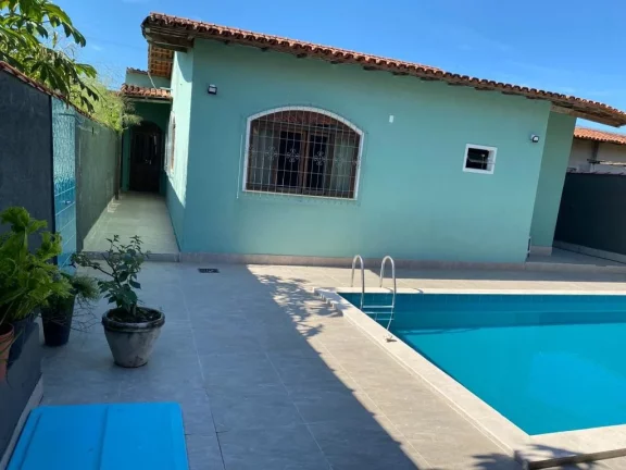 Imagem LINDA CASA COM 3 QUARTOS E 1 SUÍTE A VENDA COM PISCINA NA PRAIA DO MORRO GUARAPARI-ES