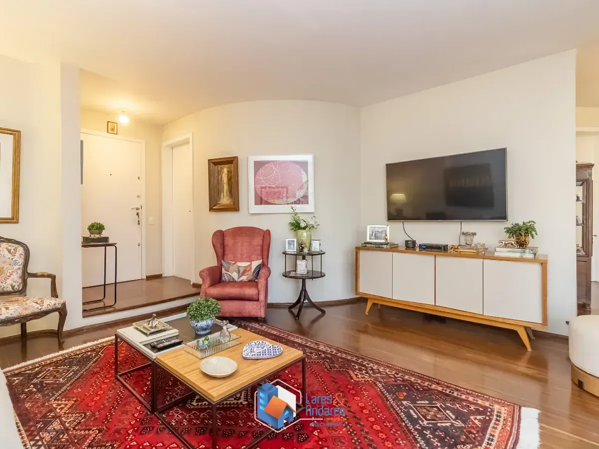 Imagem Apartamento para venda em Moema com 4 quartos, sendo 1 suíte, 170m²