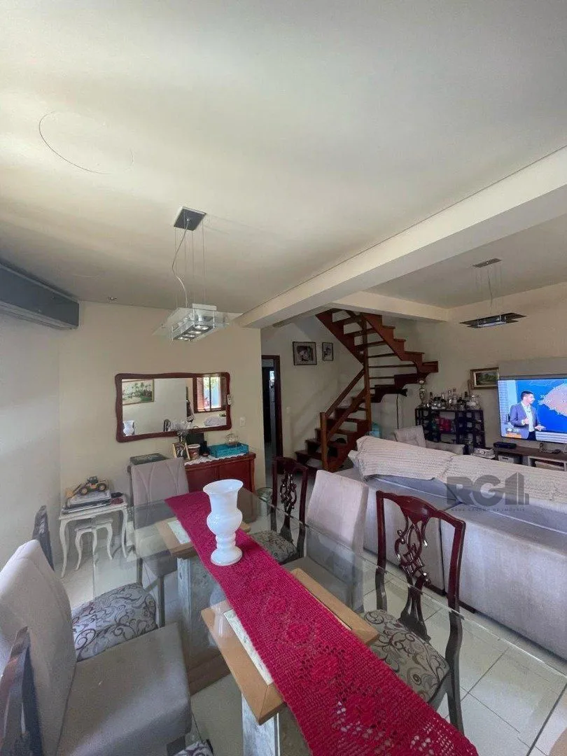 Imagem Casa Condominio para Venda - 122.43m², 3 dormitórios, sendo 1 suites, 2 vagas - Cristal