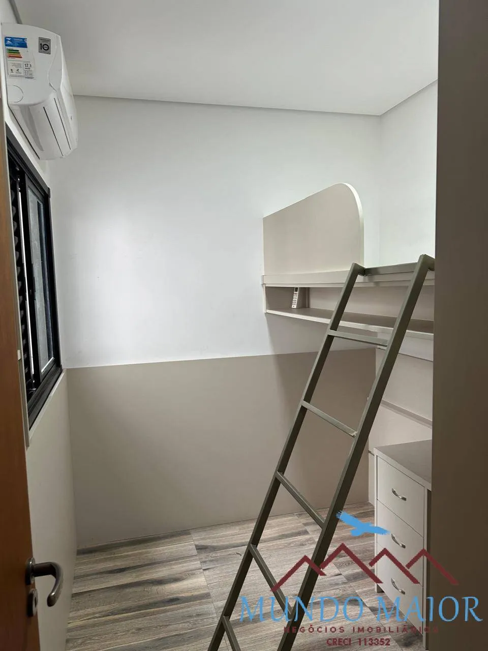 Imagem Apto à venda - 2 dormitórios 1 suíte e 1 vaga -Vila Scarplelli -$ 450.000