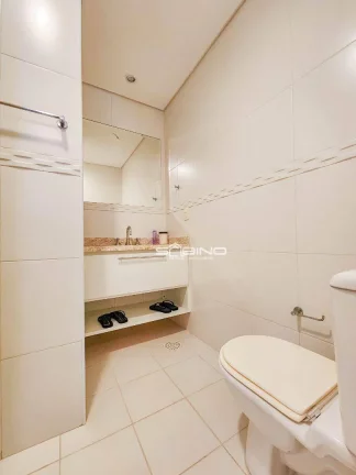 Imagem Apartamento Pé na Areia à Venda, com 4 Dormitórios 137 m² em Riviera de São Lourenço - Bertioga S/P