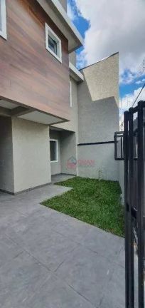 Imagem Sobrado com 3 dormitórios à venda no Sítio Cercado