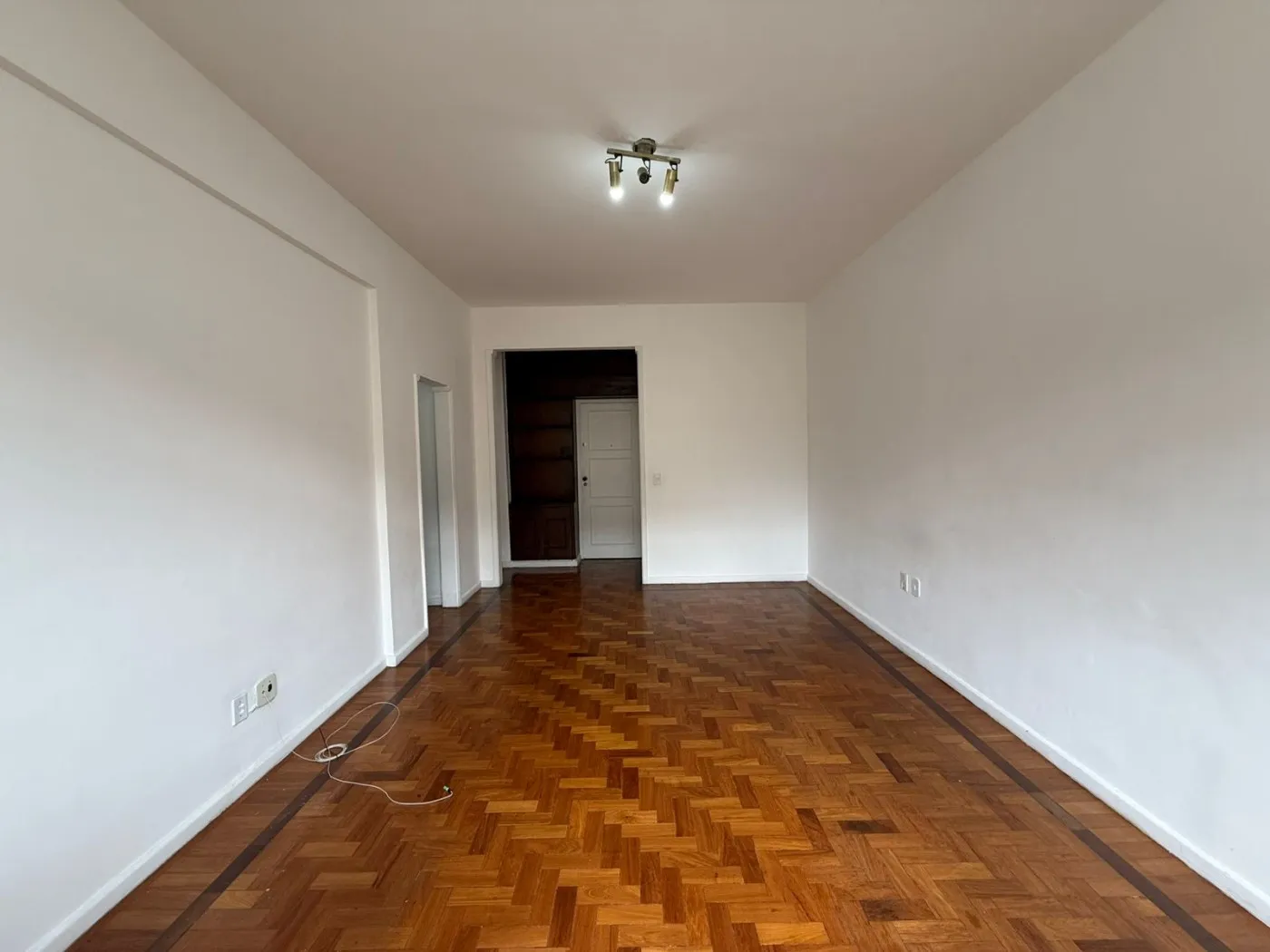 Imagem Apartamento para Venda em Petrópolis / RJ no bairro Centro
