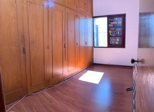 Imagem Casa com 3 Quartos à Venda, 300 m² em Vila Monumento - São Paulo