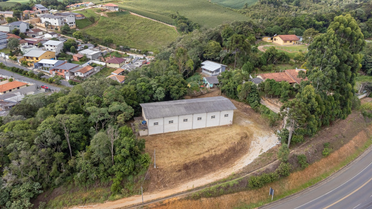 Galpão à Venda, 320 m² em Jardim Viviane - Campo Magro