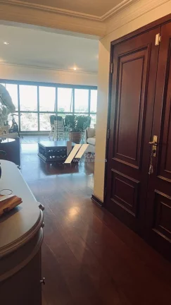 Imagem Apartamento à venda no Cambuí em Campinas, São Paulo.