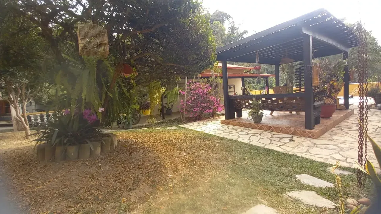 Foto do imóvel: Sítio à Venda, 1.080 m² em Parque Ipiranga - Betim