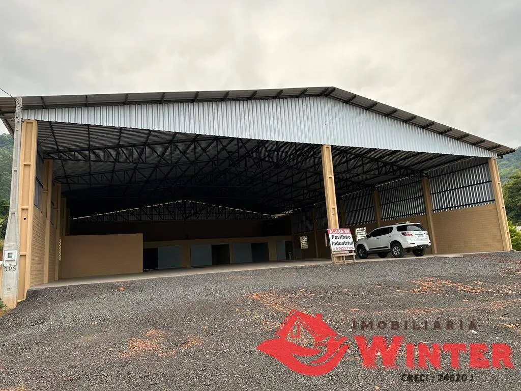 Imagem Pavilhão com 720m2 em frente a RS 452.