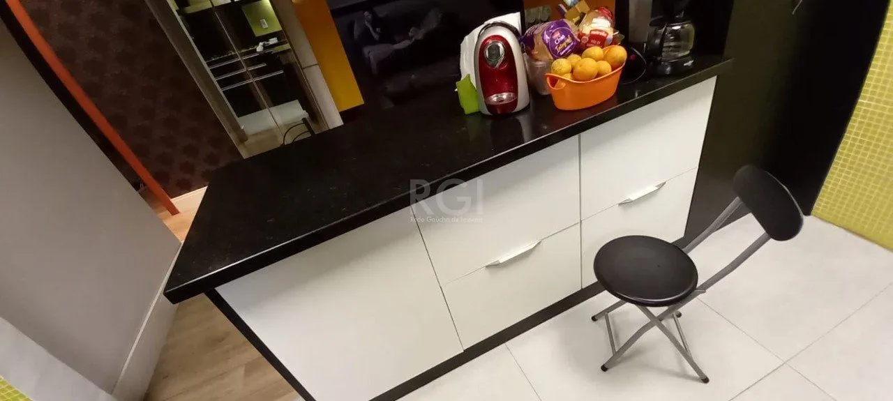Imagem Apartamento para Venda - 75.53m², 2 dormitórios, sendo 1 suites, 1 vaga - São Sebastião