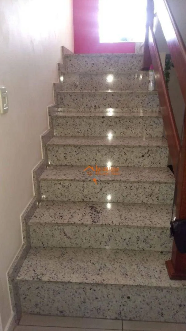 Imagem Sobrado com 4 dormitórios à venda, 200 m² por R$ 1.166.000,00 - Vila Flórida - Guarulhos/SP