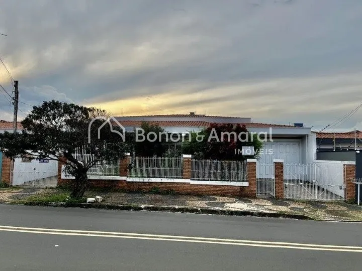 Imagem Casa com 5 Quartos à Venda - Jardim Nossa Senhora Auxiliadora
