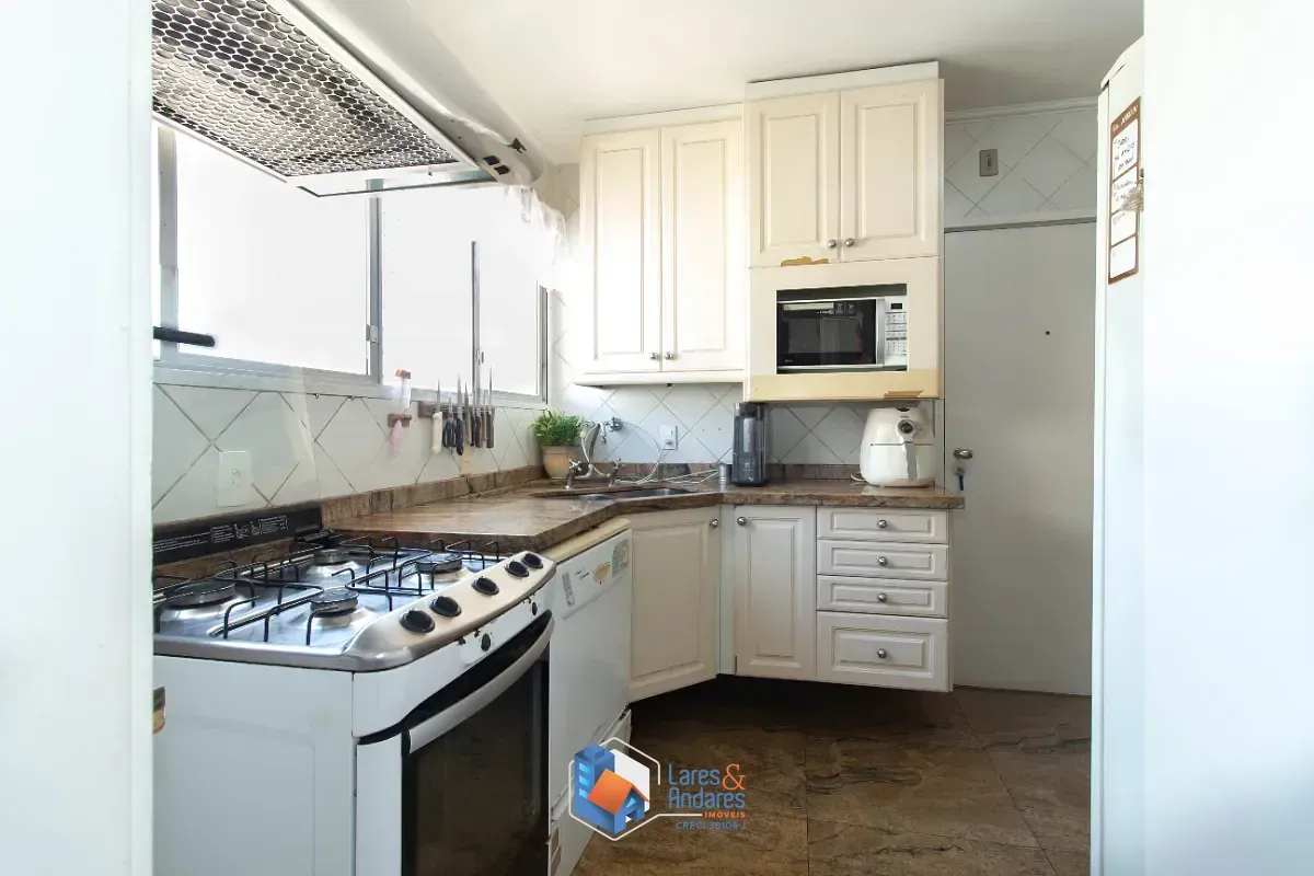 Imagem Cobertura para venda em Campo Belo com 4 quartos, sendo 1 suíte, 195m²