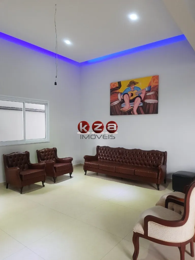 Imagem Casa de alto padrão à venda em condomínio exclusivo de Valinhos-SP, no Loteamento Residencial Santa Gertrudes: 3 quartos, 1 suíte, 2 salas, 3 banheiros, 2 vagas de garagem, 287,60 m².