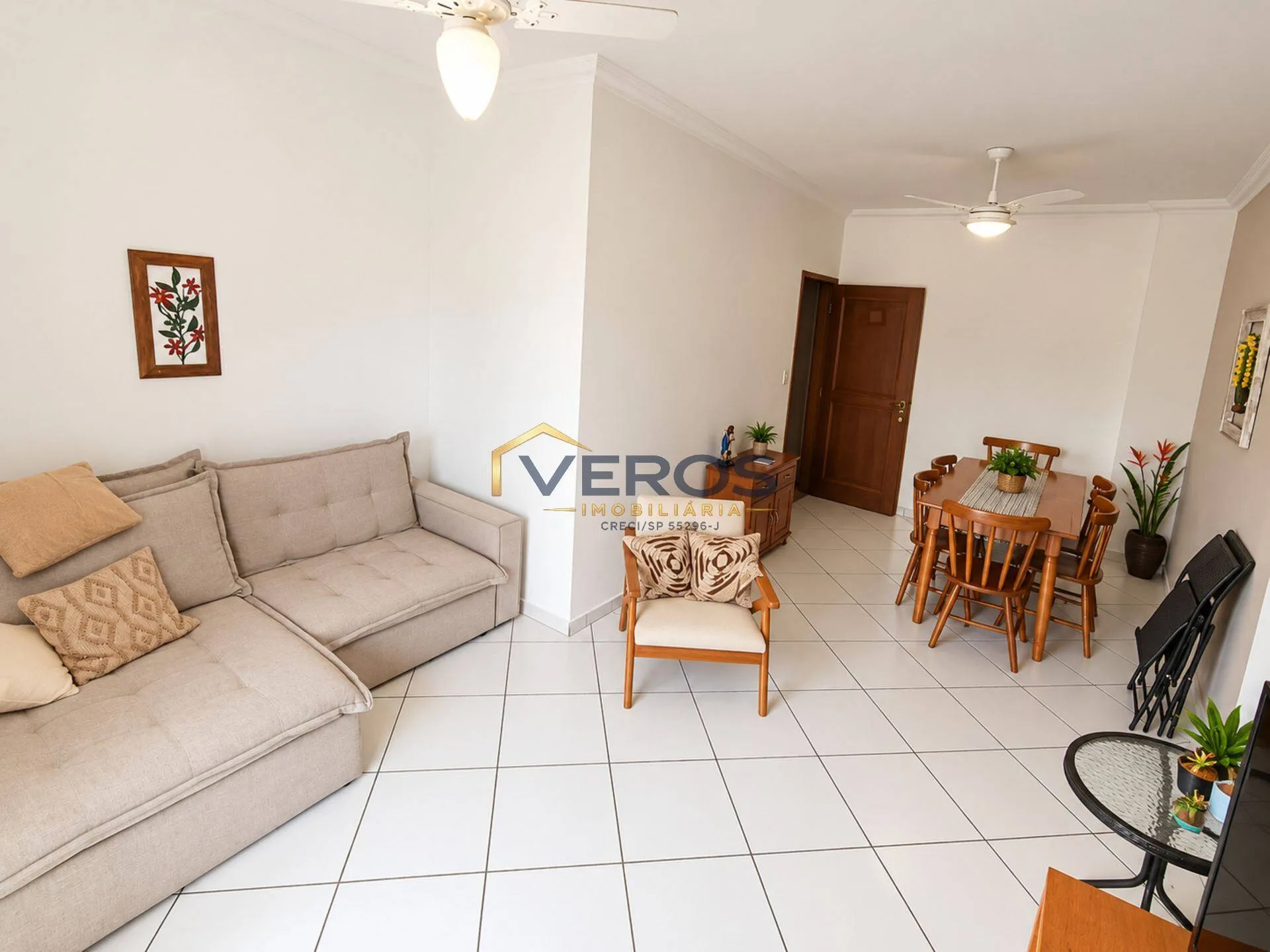 Imagem Apartamento com 2 quartos a venda 150m da praia Martim de Sá em Caraguá