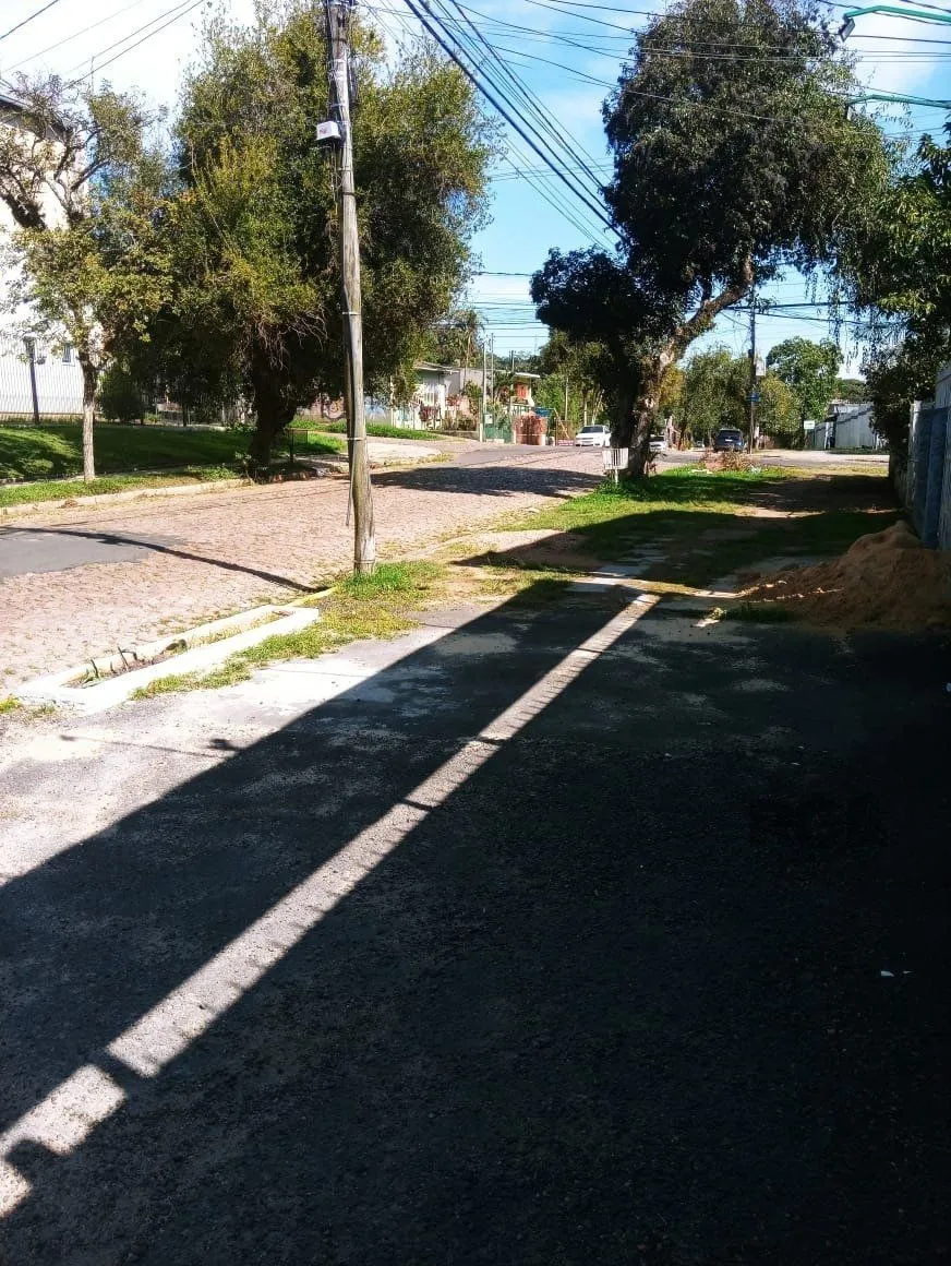 Imagem Casa 3 dormitórios à venda Nonoai Porto Alegre/RS